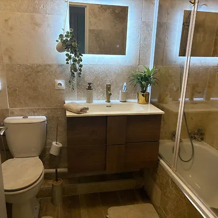 Agreable Et Salle De Bain Privee Dans Notre Partage Cannes